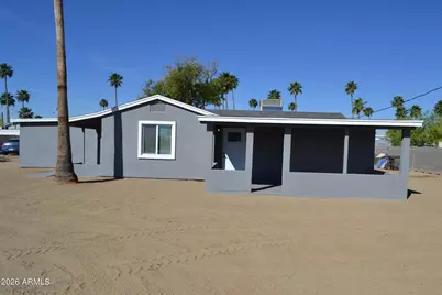 44 N Mountain Road #Apt 1, Apache Junction, AZ 85120 - Photo 2