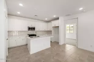 5584 N 205th Ln, Buckeye, AZ 85396 - Photo 6