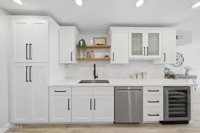 8448 E Cambridge Avenue, Scottsdale, AZ 85257 - Photo 14