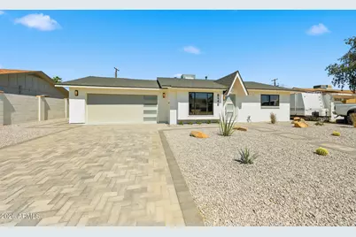 8448 E Cambridge Avenue, Scottsdale, AZ 85257 - Photo 2