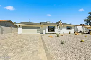 8448 E Cambridge Ave, Scottsdale, AZ 85257 - Photo 2