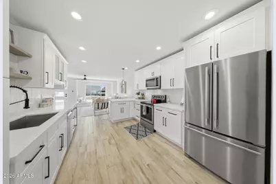 8448 E Cambridge Avenue, Scottsdale, AZ 85257 - Photo 18