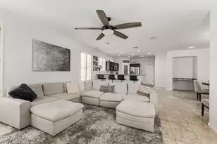 25202 N 41st Dr, Phoenix, AZ 85083 - Photo 10