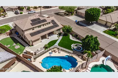 25202 N 41st Drive, Phoenix, AZ 85083 - Photo 2