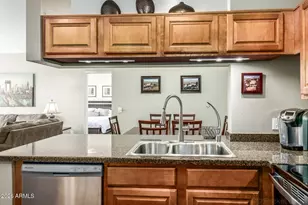 16013 S Desert Foothills Pkwy, Phoenix, AZ 85048 - Photo 10