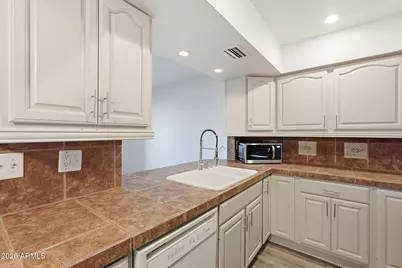 5902 N Granite Reef Road, Scottsdale, AZ 85250 - Photo 12