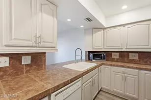 5902 N Granite Reef Rd, Scottsdale, AZ 85250 - Photo 12