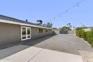 5231 N 42nd Pl, Phoenix, AZ 85018 - Photo 32