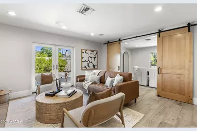 5231 N 42nd Place, Phoenix, AZ 85018 - Photo 6