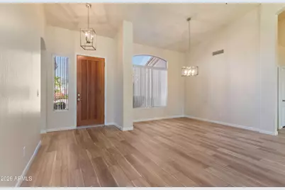 10023 E Janice Way, Scottsdale, AZ 85260 - Photo 2