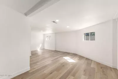 335 W Vineyard Road, Phoenix, AZ 85041 - Photo 14