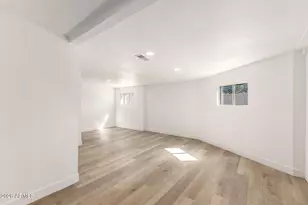 335 W Vineyard Rd, Phoenix, AZ 85041 - Photo 14