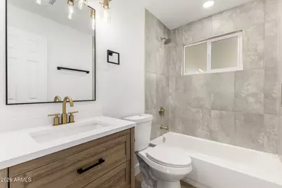 335 W Vineyard Road, Phoenix, AZ 85041 - Photo 28