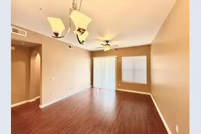 14575 W Mountain View Boulevard #Unit 11102, Surprise, AZ 85374 - Photo 10
