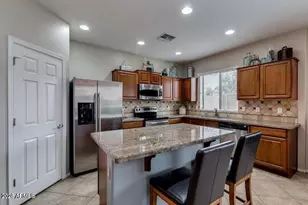 3519 E Pinot Noir Ave, Gilbert, AZ 85298 - Photo 4
