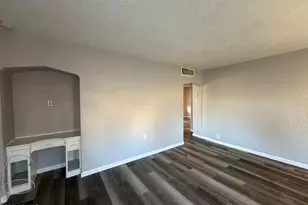 1833 E Harvard St, Phoenix, AZ 85006 - Photo 2