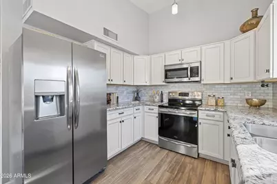 6422 E Juniper Avenue, Scottsdale, AZ 85254 - Photo 8