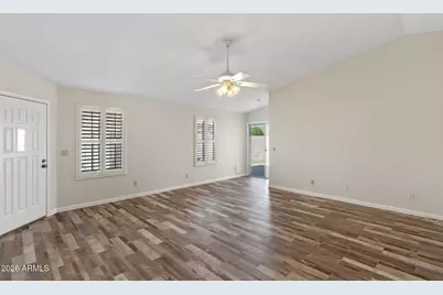 20401 N 105th Avenue, Peoria, AZ 85382 - Photo 2