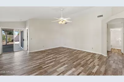 20401 N 105th Avenue, Peoria, AZ 85382 - Photo 10