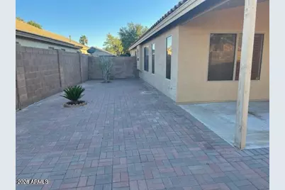 15820 W Latham Street, Goodyear, AZ 85338 - Photo 12