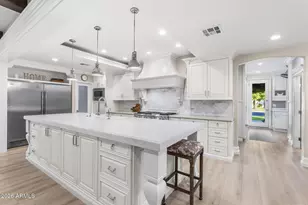 1832 E Menlo St, Mesa, AZ 85203 - Photo 8