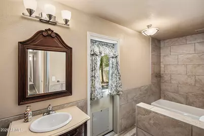 2035 W Waltann Lane, Phoenix, AZ 85023 - Photo 22