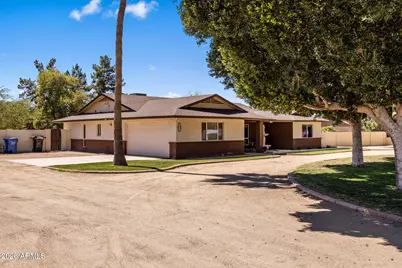 2035 W Waltann Lane, Phoenix, AZ 85023 - Photo 8