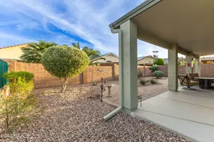 18233 W Addie Ln, Surprise, AZ 85374 - Photo 8