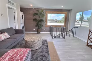 9202 N 6th St, Phoenix, AZ 85020 - Photo 6