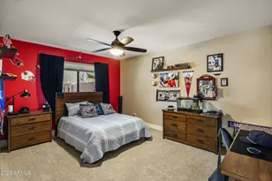 312 E Brook Hollow Dr, Phoenix, AZ 85022 - Photo 22