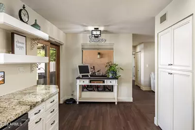 312 E Brook Hollow Drive, Phoenix, AZ 85022 - Photo 12