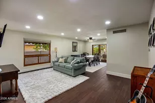 312 E Brook Hollow Dr, Phoenix, AZ 85022 - Photo 14