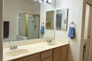 7401 W Arrowhead Clubhouse Dr, Glendale, AZ 85308 - Photo 20