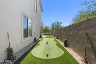 10785 E Gelding Dr, Scottsdale, AZ 85255 - Photo 32