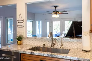 5442 S Hurricane Ct, Tempe, AZ 85283 - Photo 10