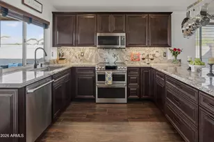 3542 E Kerry Ln, Phoenix, AZ 85050 - Photo 16