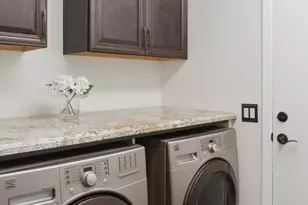 3542 E Kerry Ln, Phoenix, AZ 85050 - Photo 26