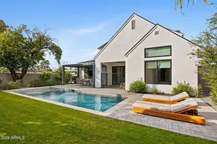 4145 N 42nd Pl, Phoenix, AZ 85018 - Photo 4