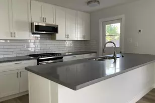 414 E Malibu Dr, Tempe, AZ 85282 - Photo 2