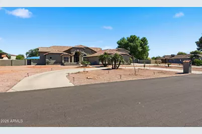 5347 N 106th Avenue, Glendale, AZ 85307 - Photo 1