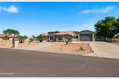 5347 N 106th Avenue, Glendale, AZ 85307 - Photo 4