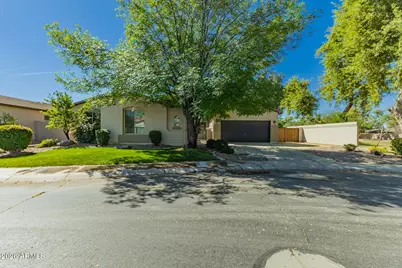 3293 E Canyon Way, Chandler, AZ 85249 - Photo 1