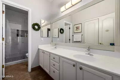 1850 W Desert Lane, Gilbert, AZ 85233 - Photo 24