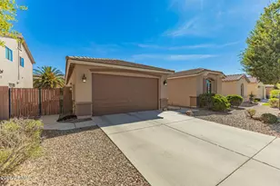 749 W Reeves Ave, San Tan Valley, AZ 85140 - Photo 2