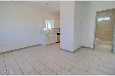 3165 W Solano Drive, Eloy, AZ 85131 - Photo 6