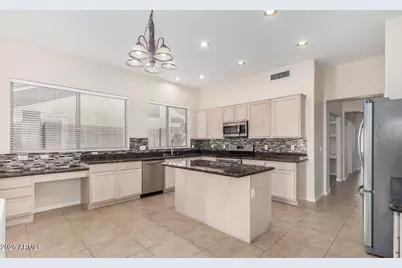 2954 E Melody Lane, Gilbert, AZ 85234 - Photo 12