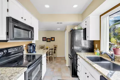 9430 E Mission Lane #Unit 101, Scottsdale, AZ 85258 - Photo 4