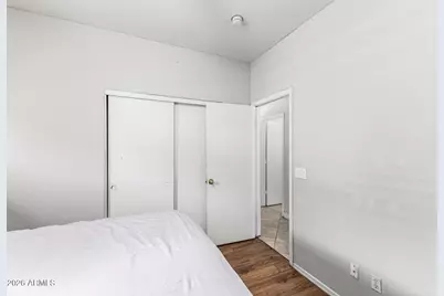 7205 W Sunderland Avenue, Phoenix, AZ 85033 - Photo 20