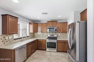 1717 W Buckhorn Trail, Phoenix, AZ 85085 - Photo 10