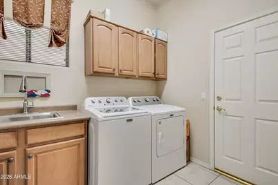 14539 W Hillside Street, Goodyear, AZ 85395 - Photo 16